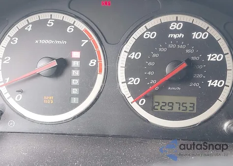 2004 Honda Cr-V Lx z USA, uszkodzony, nr VIN SHSRD784X4U232701